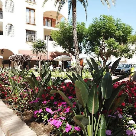 Monte Duquesa - 4 Bedroom Apt, 3 Bathrooms Close To Port And Beach, Communal Pool Apartment