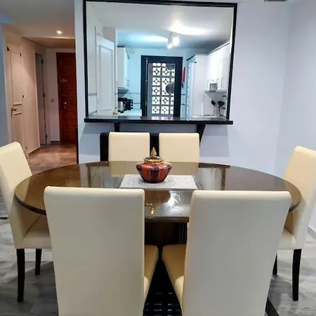 Monte Duquesa - 4 Bedroom Apt, 3 Bathrooms Close To Port And Beach, Communal Pool Apartment Manilva