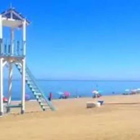 Monte Duquesa - 4 Bedroom Apt, 3 Bathrooms Close To Port And Beach, Communal Pool *