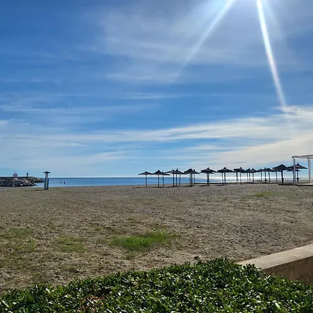Apartment Monte Duquesa - 4 Bedroom Apt, 3 Bathrooms Close To Port And Beach, Communal Pool Manilva