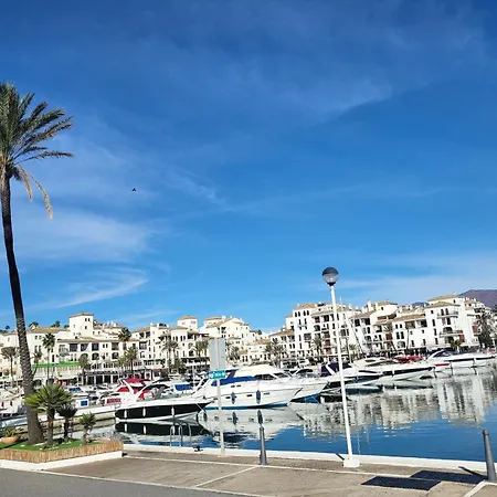 Apartment Monte Duquesa - 4 Bedroom Apt, 3 Bathrooms Close To Port And Beach, Communal Pool *