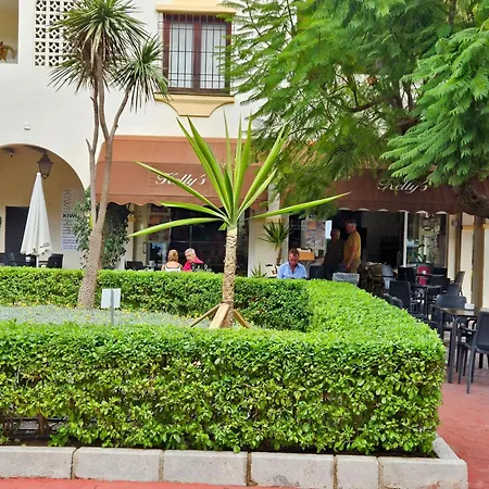 Monte Duquesa - 4 Bedroom Apt, 3 Bathrooms Close To Port And Beach, Communal Pool Apartment