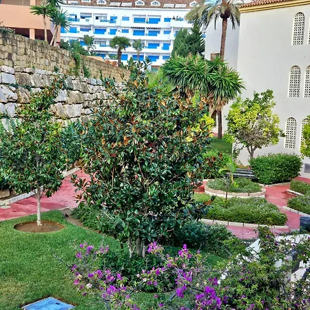 Monte Duquesa - 4 Bedroom Apt, 3 Bathrooms Close To Port And Beach, Communal Pool Apartment